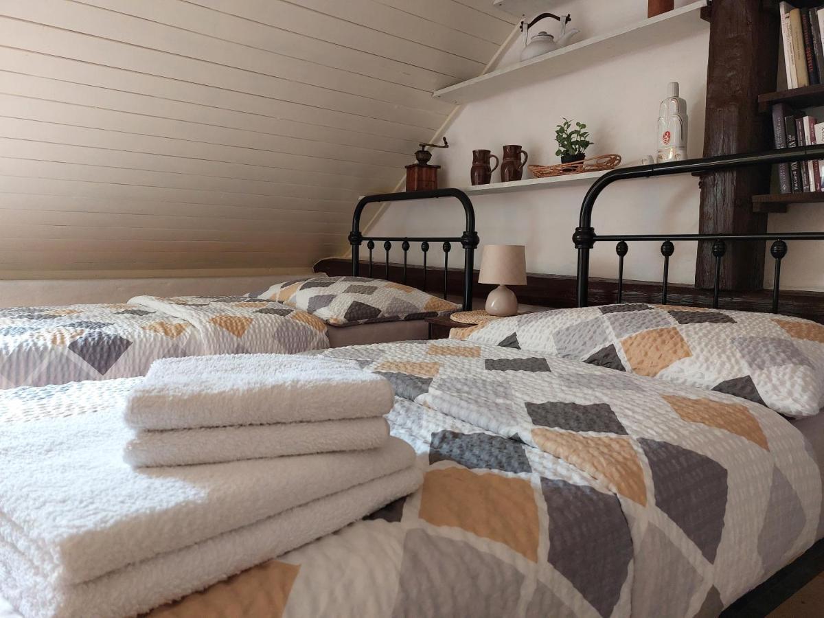 Guesthouse "Malena" Karlovy Vary Kültér fotó